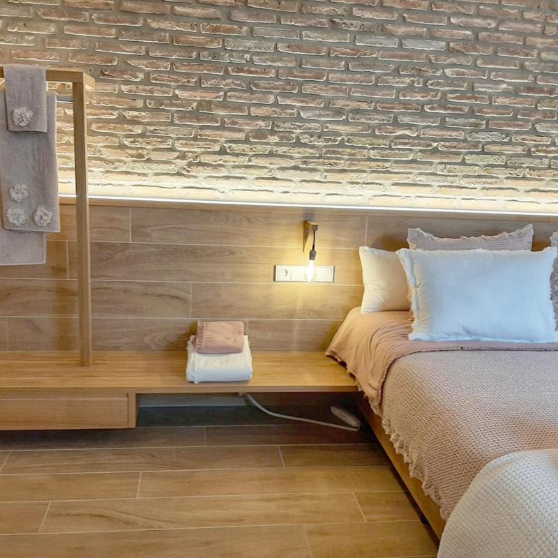 Hotel Restaurante Casa Luisa エステーリャ エクステリア 写真