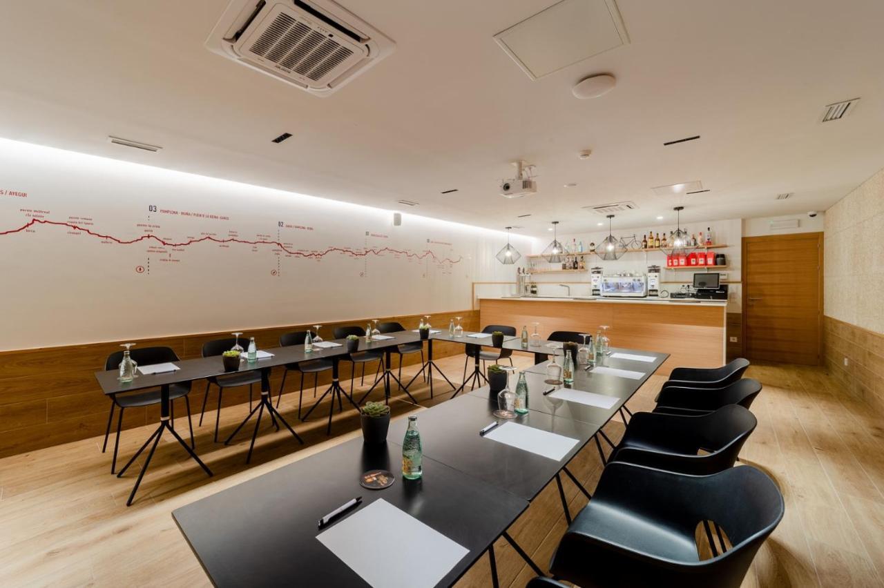 Hotel Restaurante Casa Luisa エステーリャ エクステリア 写真