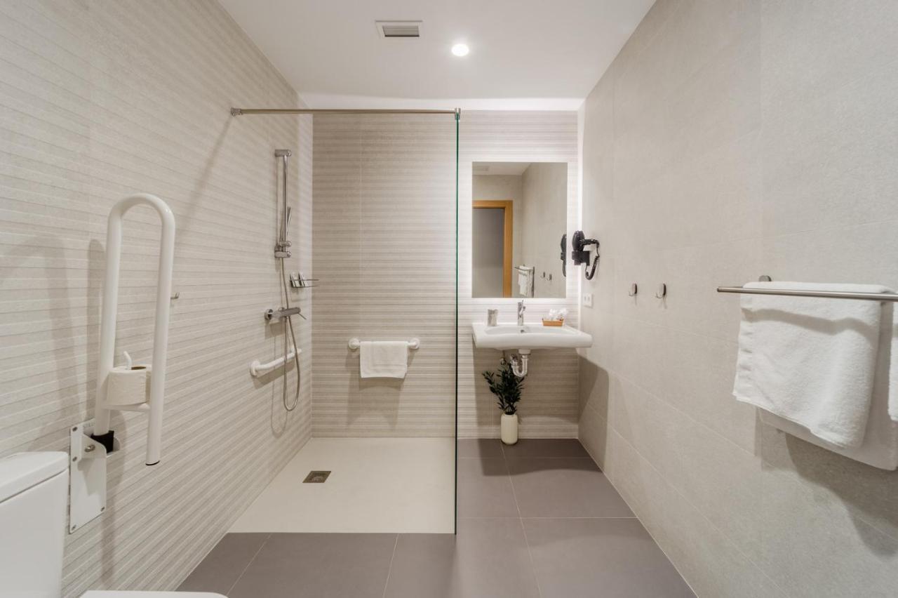 Hotel Restaurante Casa Luisa エステーリャ エクステリア 写真